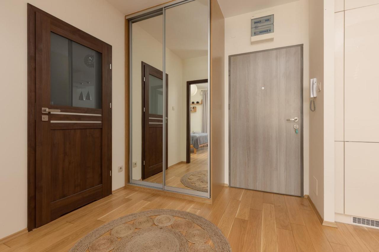 Leilighet Osiedle Intenso Wola By Renters